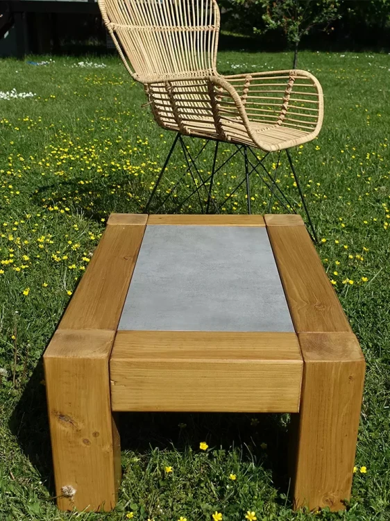 Stolik kawowy Muscat do ogrodu.webp