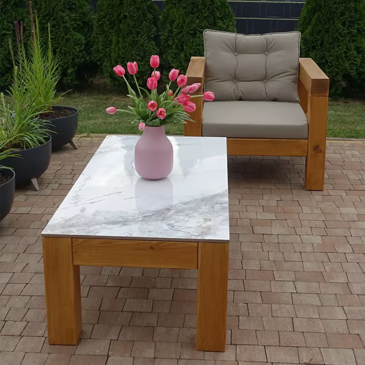 ława i fotel z kolekcji muscat do ogrodu.webp