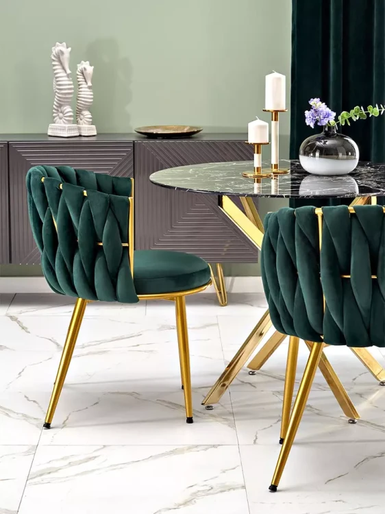 krzesla-k517-zielone-stol-raymond-2-zlote-meble-w-stylu-glamour.webp