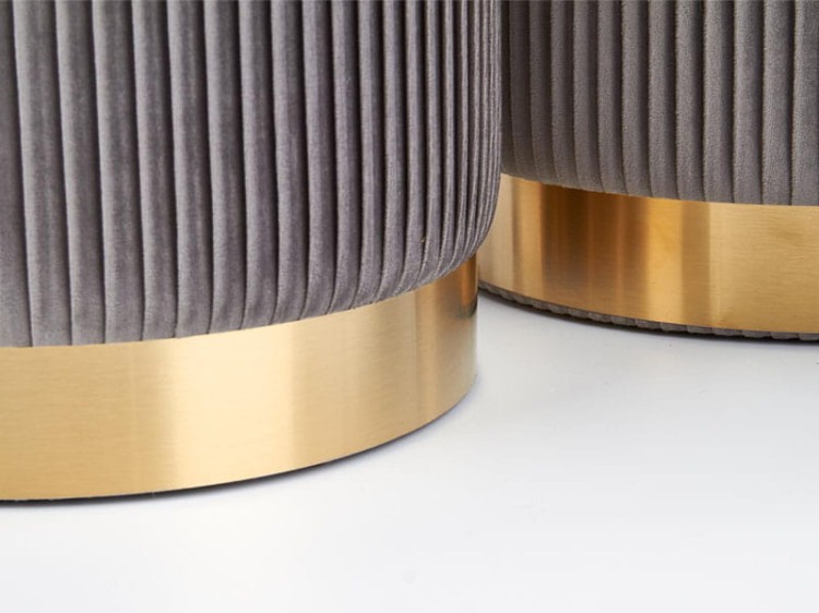 Pufy Monty-popielate-dodatki złoty chrom.jpg